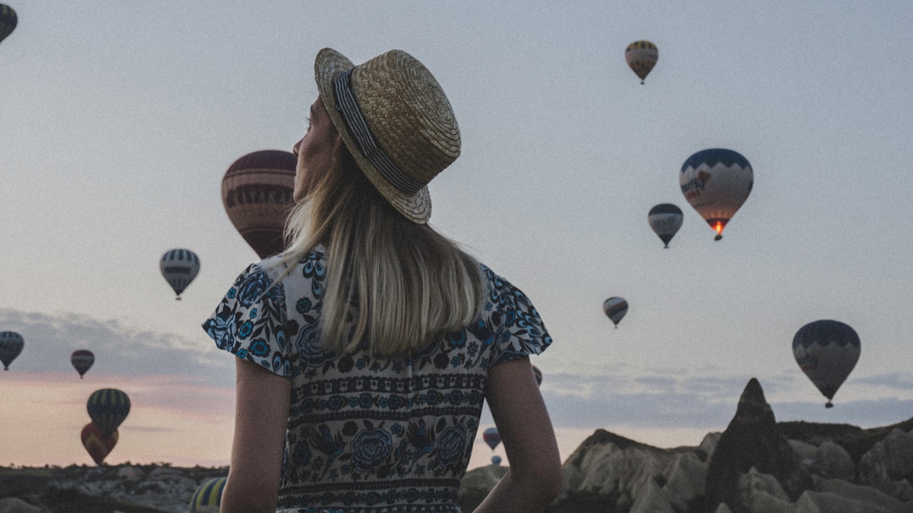 Go walking with Combi Shuttle Travel System